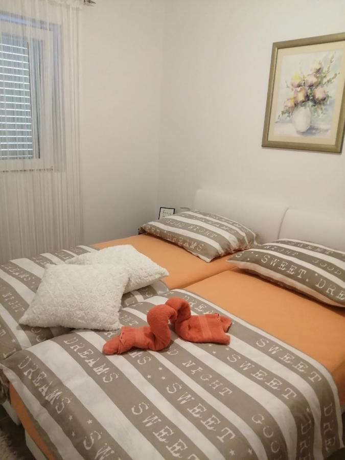 Apartman Radic Trogir Exterior photo